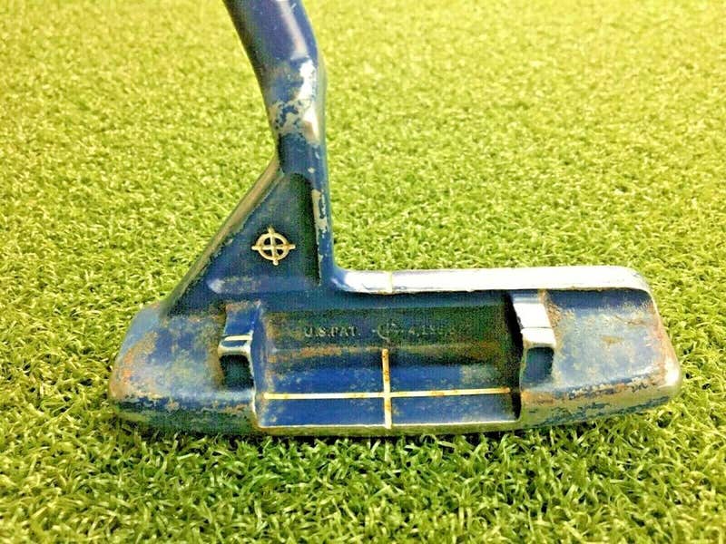 Putter Titleist Dead Center SP-205 Maillet Gris – Main Droite 35,5 Pouces – Occasion