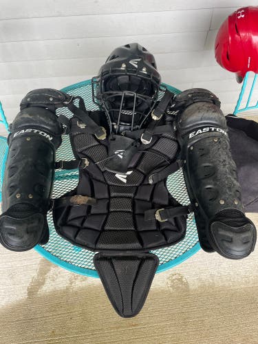 Youth Easton Catchers Gear, Age 8-12