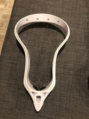 Used Attack & Midfield Under Armour Unleashed Head