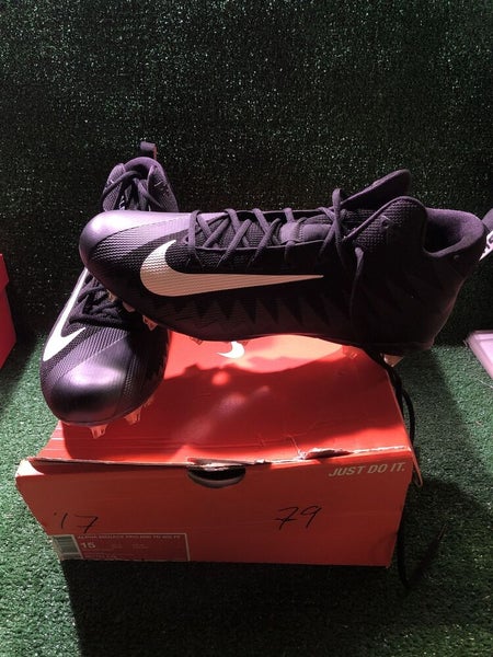 Team Issued Baltimore Ravens Under Armour Team Nitro Low MC 15.0