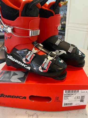 Kid's Used Nordica All Mountain SpeedMachine Ski Boots Medium Flex