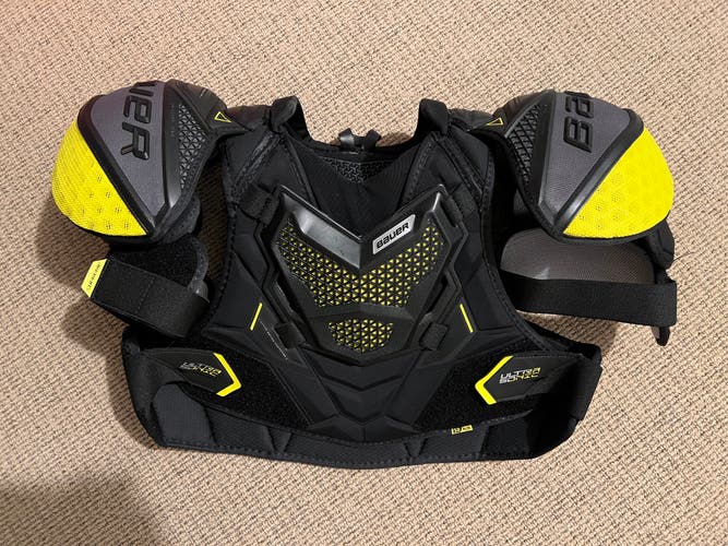 Bauer Supreme Ultrasonic Shoulder Pads - Senior Medium