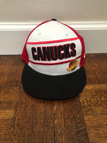 New Era Vancouver Canucks Snapback Hat