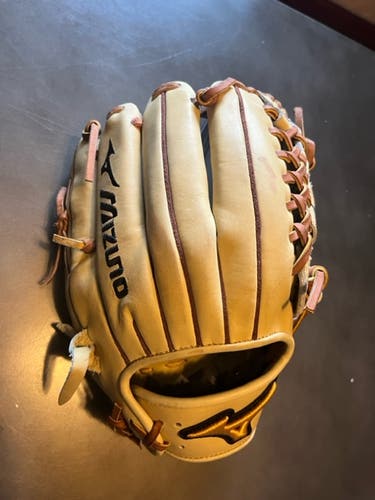 NEW - Mizuno Pro Select GPS2-100DT4