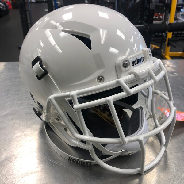 Schutt Adult Vengeance Pro Football Helmet 