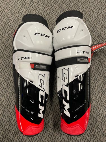 CCM Jetspeed FT485 15” shin pads