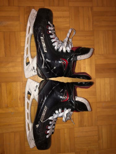 Used Bauer Extra Wide Width Size 10 Vapor 1X 2.0 Hockey Skates