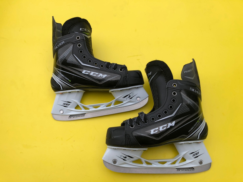Senior New CCM RibCor SILVER Hockey Skates  Size 6D