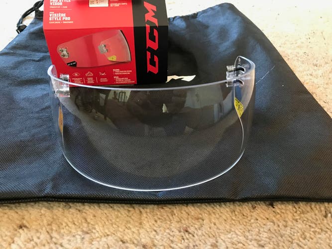 Used Medium CCM VR PRO Visor like new