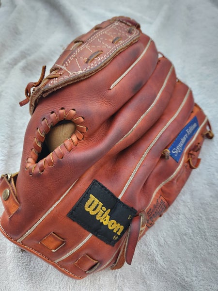 Barry Bonds Game-Worn Batting Gloves