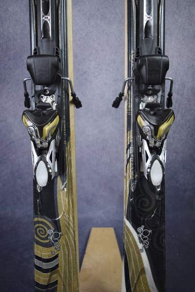 スキー 156 K2 TOUGH LUV + MARKER BINDING K2 Tough Luv Skis + Marker M1 11.0 Ti Bindings - Women's