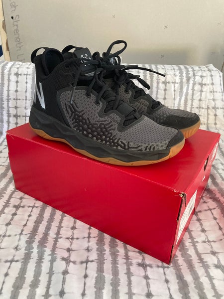 NB Freeze Box shoes