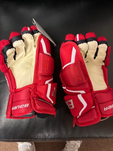 Bauer 14" Supreme 2S Pro Gloves