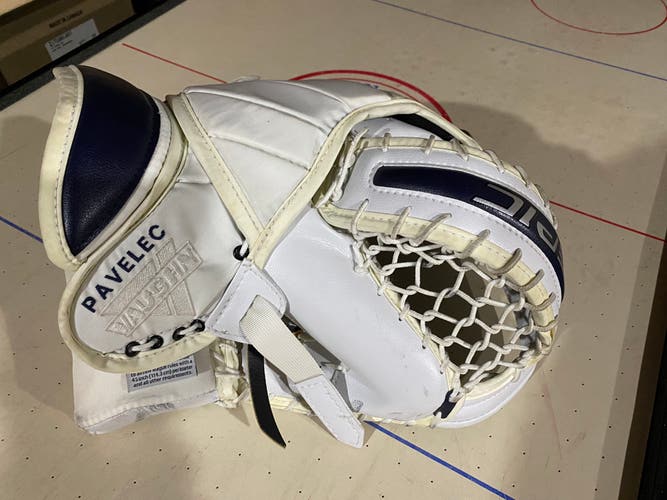 Vaughn Epic “Pavelec” Pro Stock Catcher