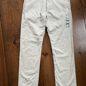 Dockers Men's Khaki Slim Tapered Pants. Size 32 X 32 . New with Tags