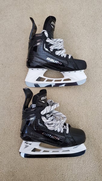 Senior Used Bauer Supreme Mach Hockey Skates Size 7