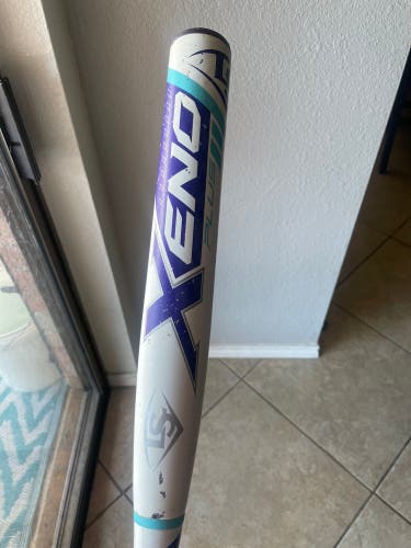 Used Louisville Slugger (-10) 22 oz 32" Xeno Bat