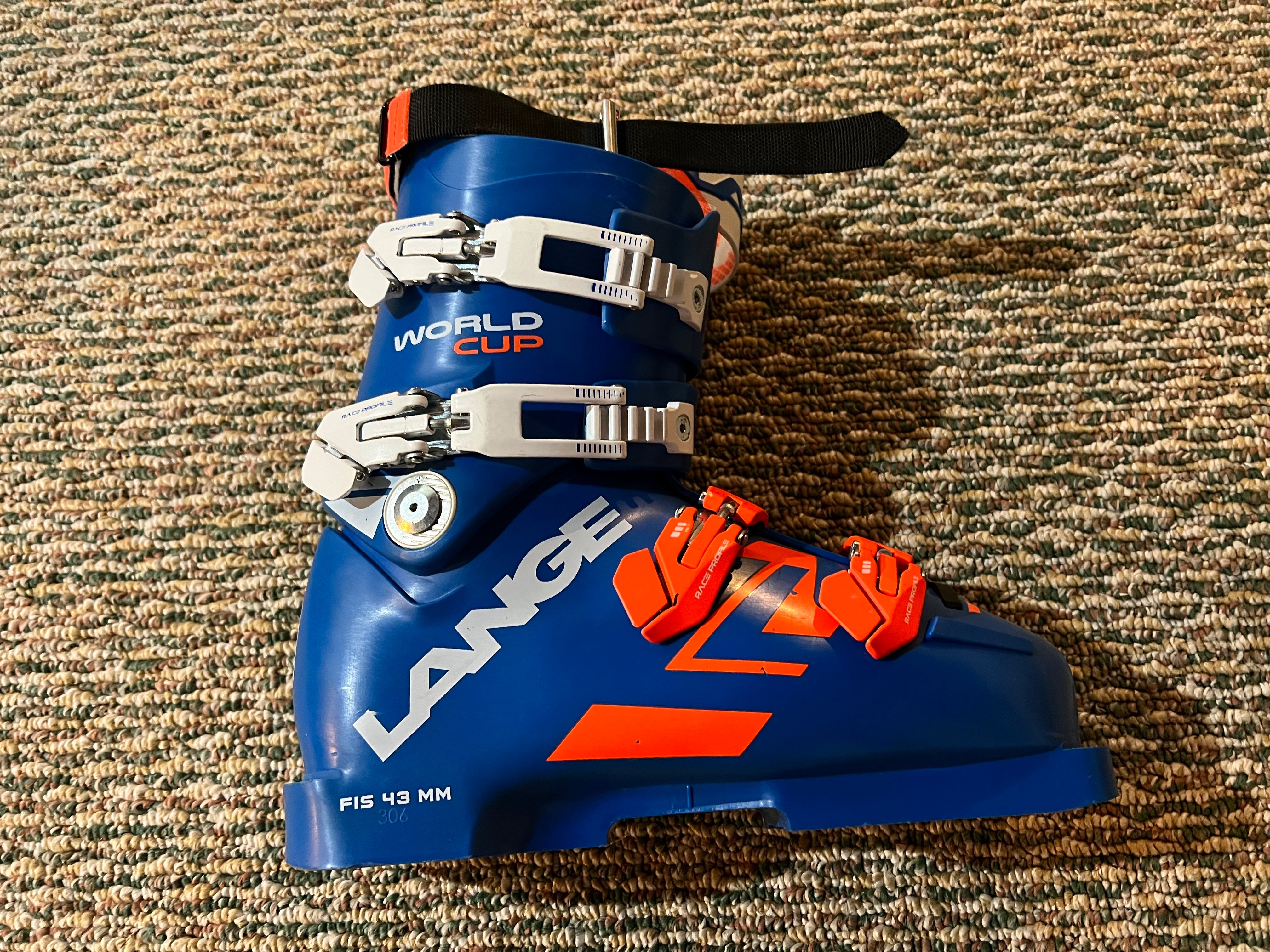 Used 2018-19 Lange World Cup ZB Ski Boots Size 26.5 | SidelineSwap
