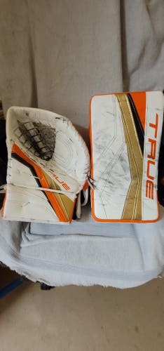 Used Pro Return Anaheim Ducks Gibson Lefevre True glove & blocker