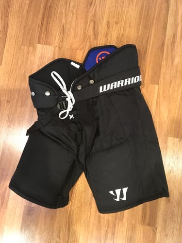 Junior Used XL Warrior Covert QRE 3 Hockey Pants