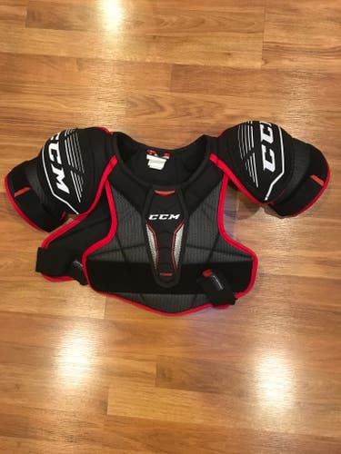 Used Senior Small CCM Jetspeed Edge Shoulder Pads
