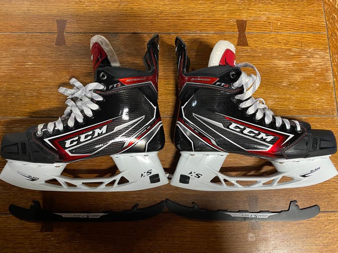 Senior Used CCM JetSpeed FT2 Hockey Skates Extra Wide Width Size 8.5