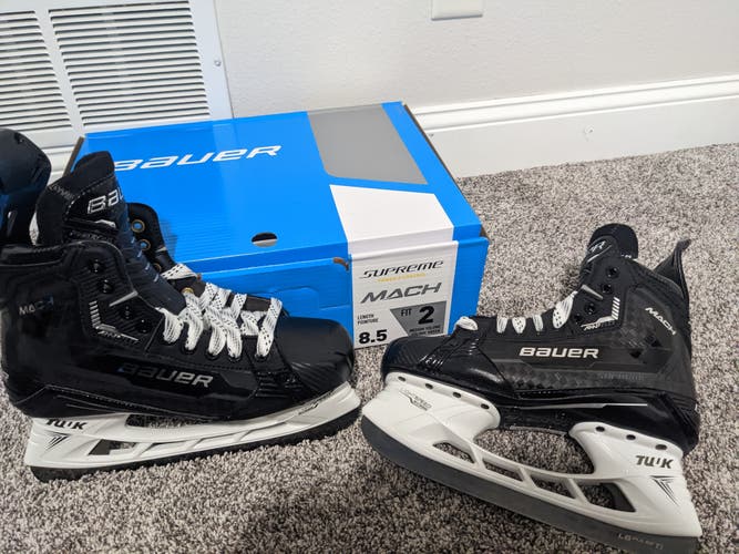 Senior New Bauer Supreme Mach Hockey Skates Size 8.5 Fit 2 w/ TI Steel