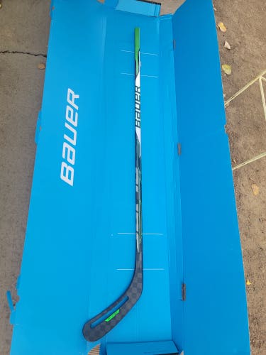 Used Senior Bauer Right Handed ADV SLING Hockey Stick P92