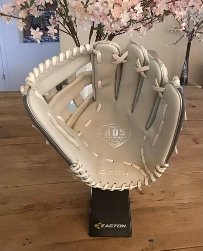 Brand New Easton Ghost Fastpitch Glove 12 3/4” GTEFP1275