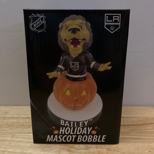 LA Kings Bailey Mascot hockey card. Upper Deck