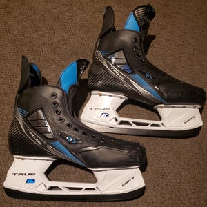 Senior Used True TF9 Hockey Skates Regular Width Size 9