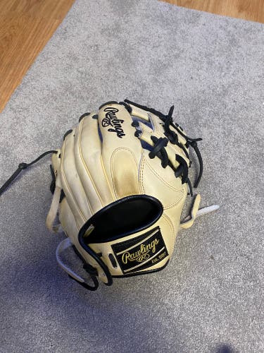 Infield 11.5" Heart of the Hide Baseball Glove