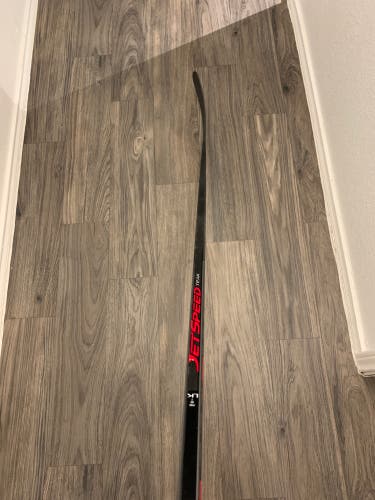 Senior Right Handed Mid Pattern Pro Stock Jetspeed Team Hockey Stick