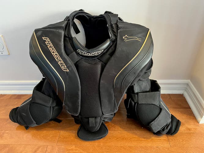 Used Large Passau Pro-Pack Goalie Chest Protector