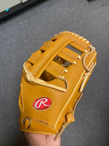Outfield 12.75" Heart of the Hide Baseball Glove