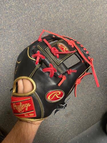 Infield 11.75" Heart of the Hide Baseball Glove
