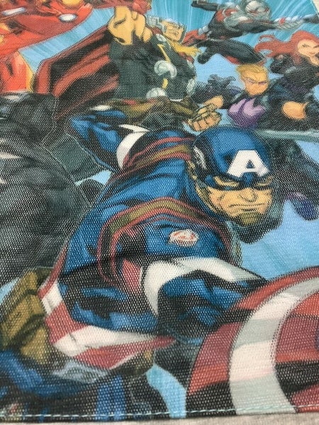 NEW MARVEL AVENGERS HOLOGRAPHIC T SHIRT BOYS XXL GREY BLUE IRON MAN CAPT Box A