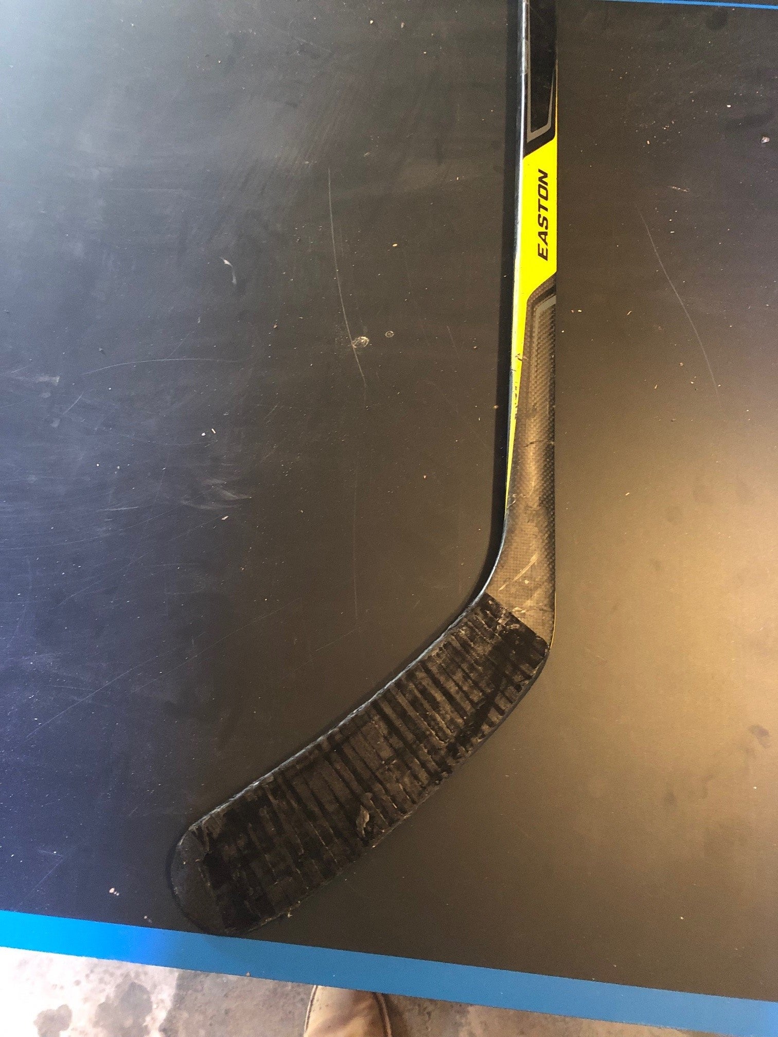 Easton EQ 40 P4 Zetterburg Curve | SidelineSwap