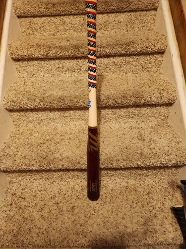Used Marucci Wood AM22 Bat 30"