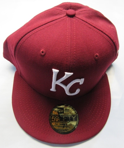 MLB Kansas City Royals New Era 59FIFTY Fitted Maroon/White KC Baseball Hat 7 7/8