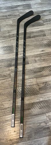 New 2 Pack! 2 X 65 Flex RH P29 Trigger 6 Pro Hockey Sticks