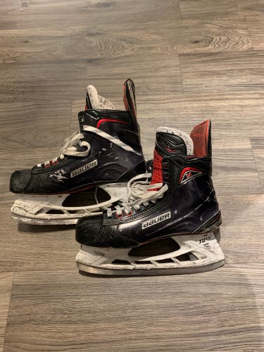 Used Bauer Regular Width Size 9.5 Vapor 1X Hockey Skates