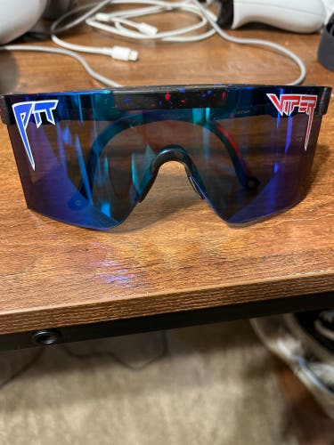 Blue Adult One Size Fits All  Sunglasses