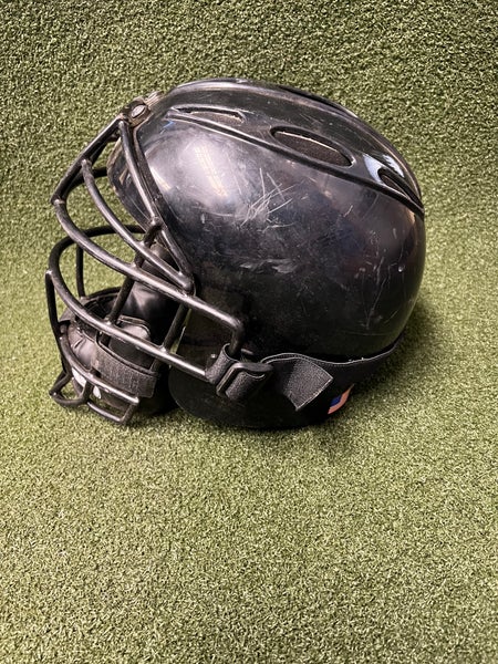  Schutt Sports: Catcher's Gear