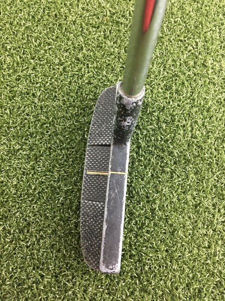 True Putt Blade Putter / RH / ~35" Steel / Nice Grip / Fair Condition / gw5770
