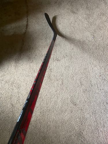 Senior Left Hand Mid Pattern Pro Stock Jetspeed FT4 Pro Hockey Stick