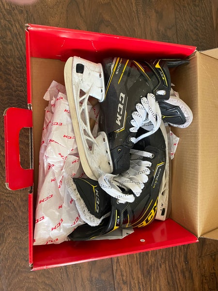 Used CCM Regular Width Size 4.5 Super Tacks AS3 Hockey Skates