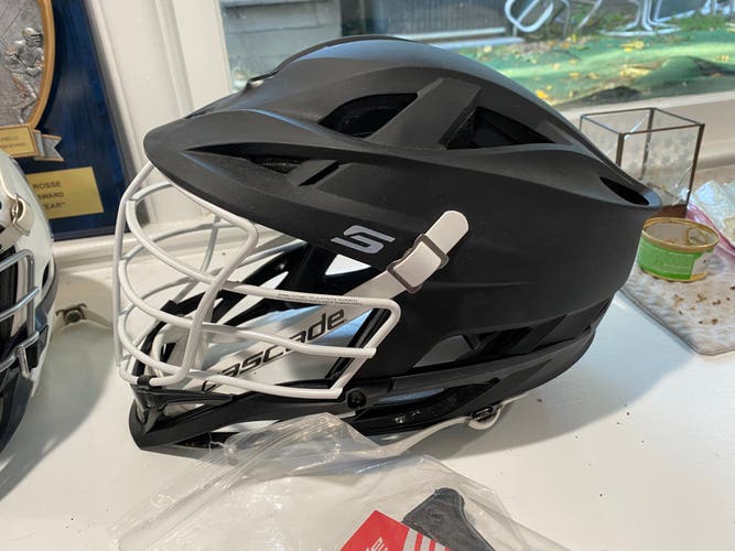 New Matte Black Cascade S Helmet