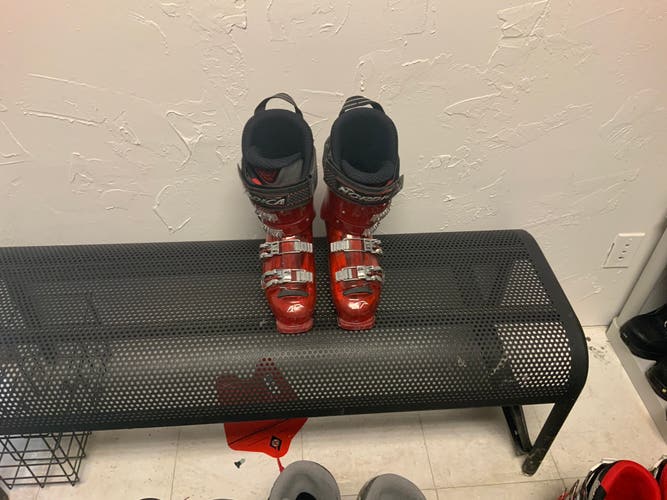 Ski Nordica Boots 26-26.5