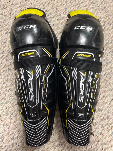 CCM jr small 12” shin pads